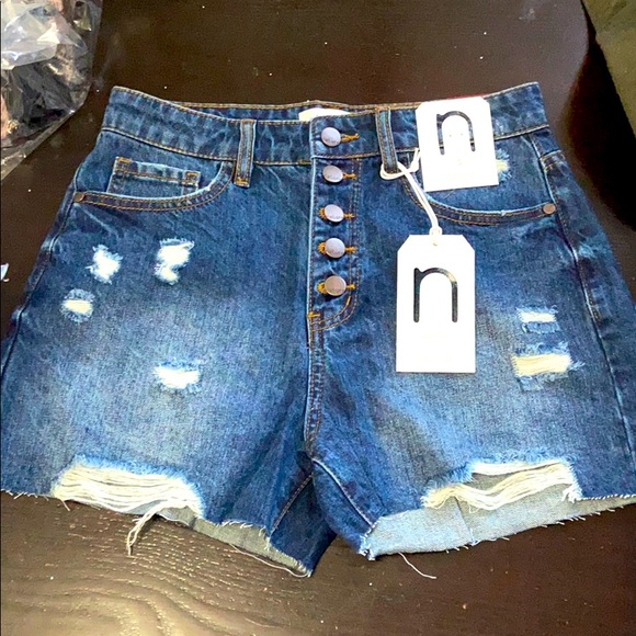Denim shorts - Picture 1 of 3